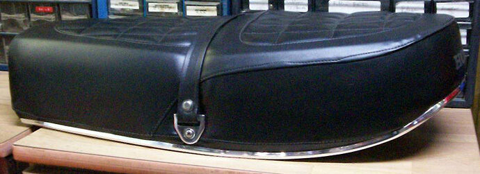 Honda Cb Cj 360 450 500 Cb360 Cj360 Cb450 Cb550 Cb360t Seat Cover Chrome Trim